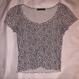 Brandy Melville Floral Zelly Top